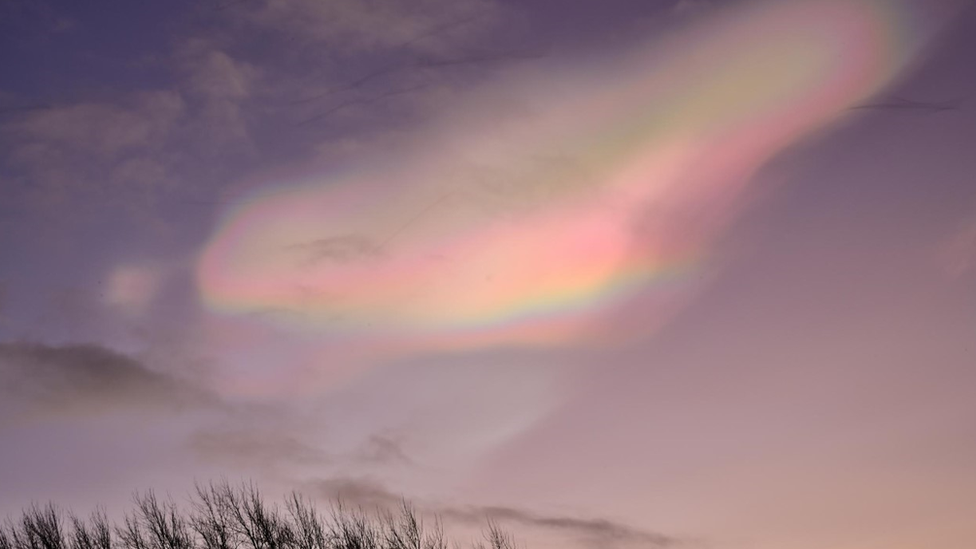 Iridescent colours in cloud