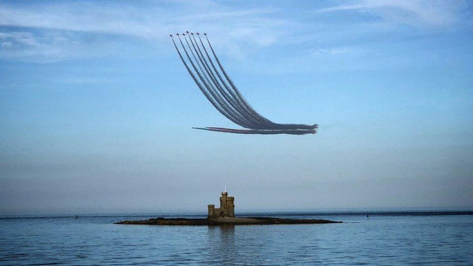 Red Arrows above Douglas