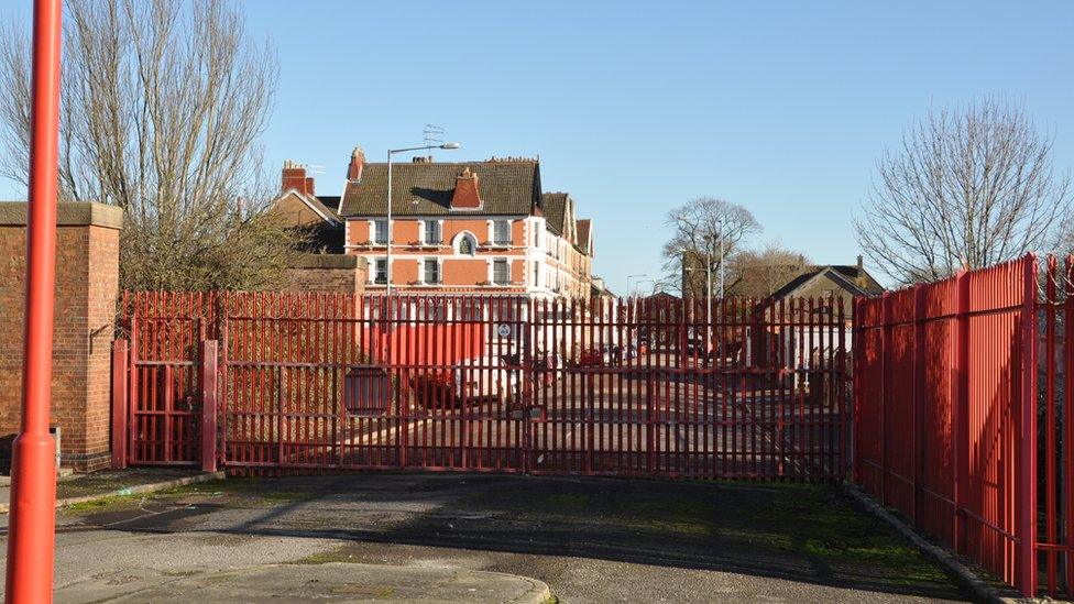 Avonmouth village outside dock gates