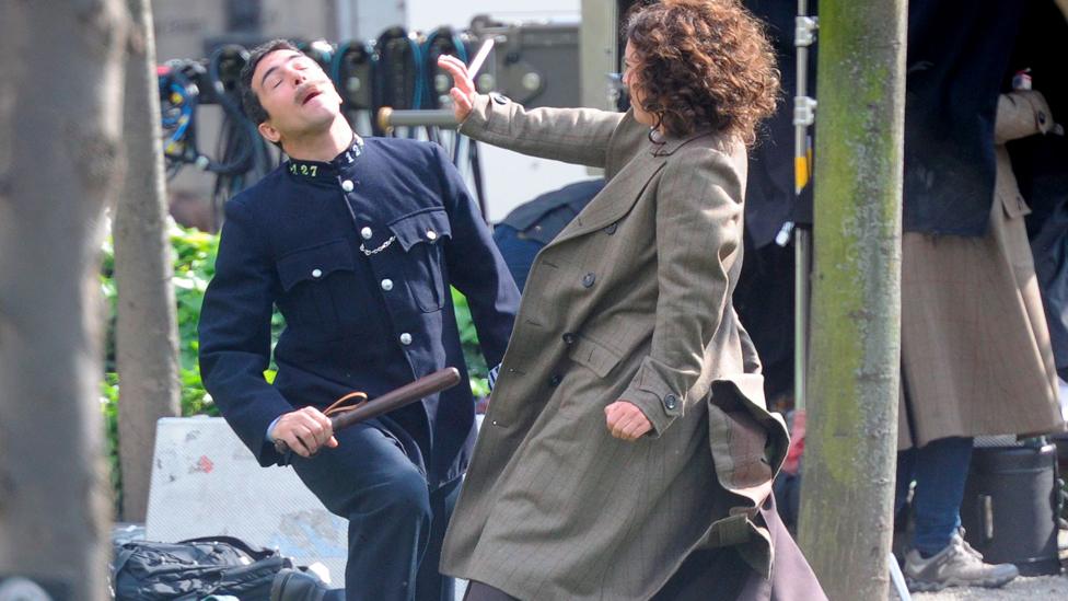 Stunt double for Helena Bonham Carter films jiu jitsu move on policeman