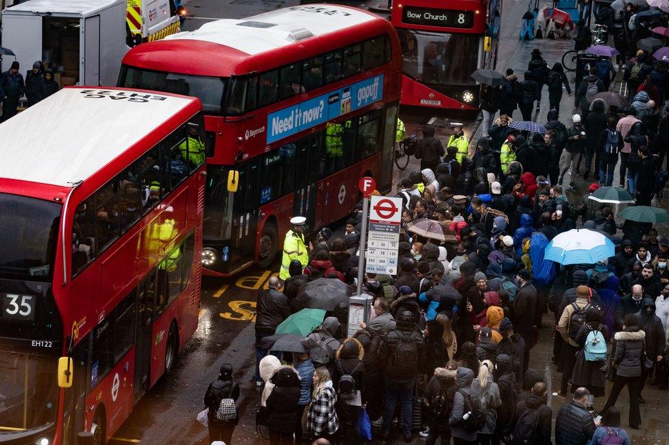 Buses packed at Liverpool St