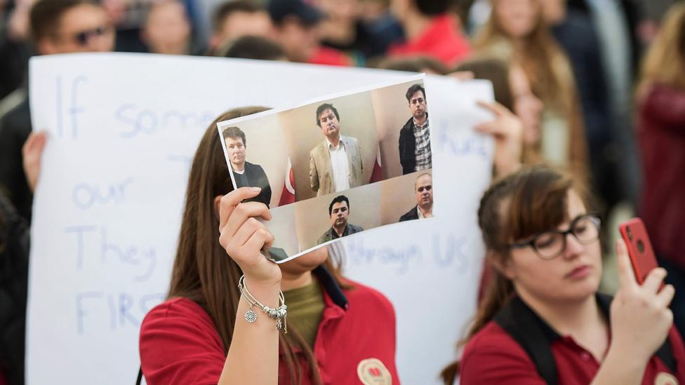 Kosovo student protesters, 29 Mar 18