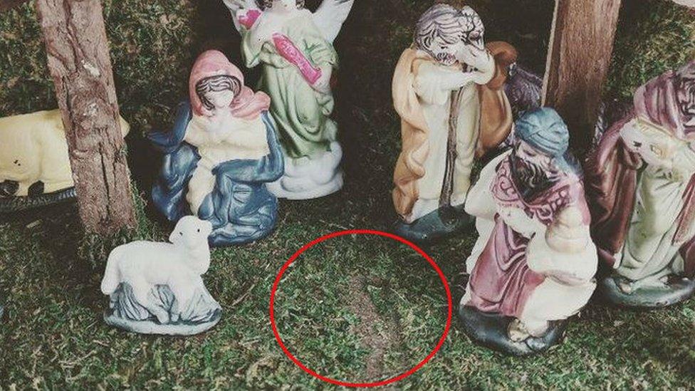 Nativity with missing baby Jesus