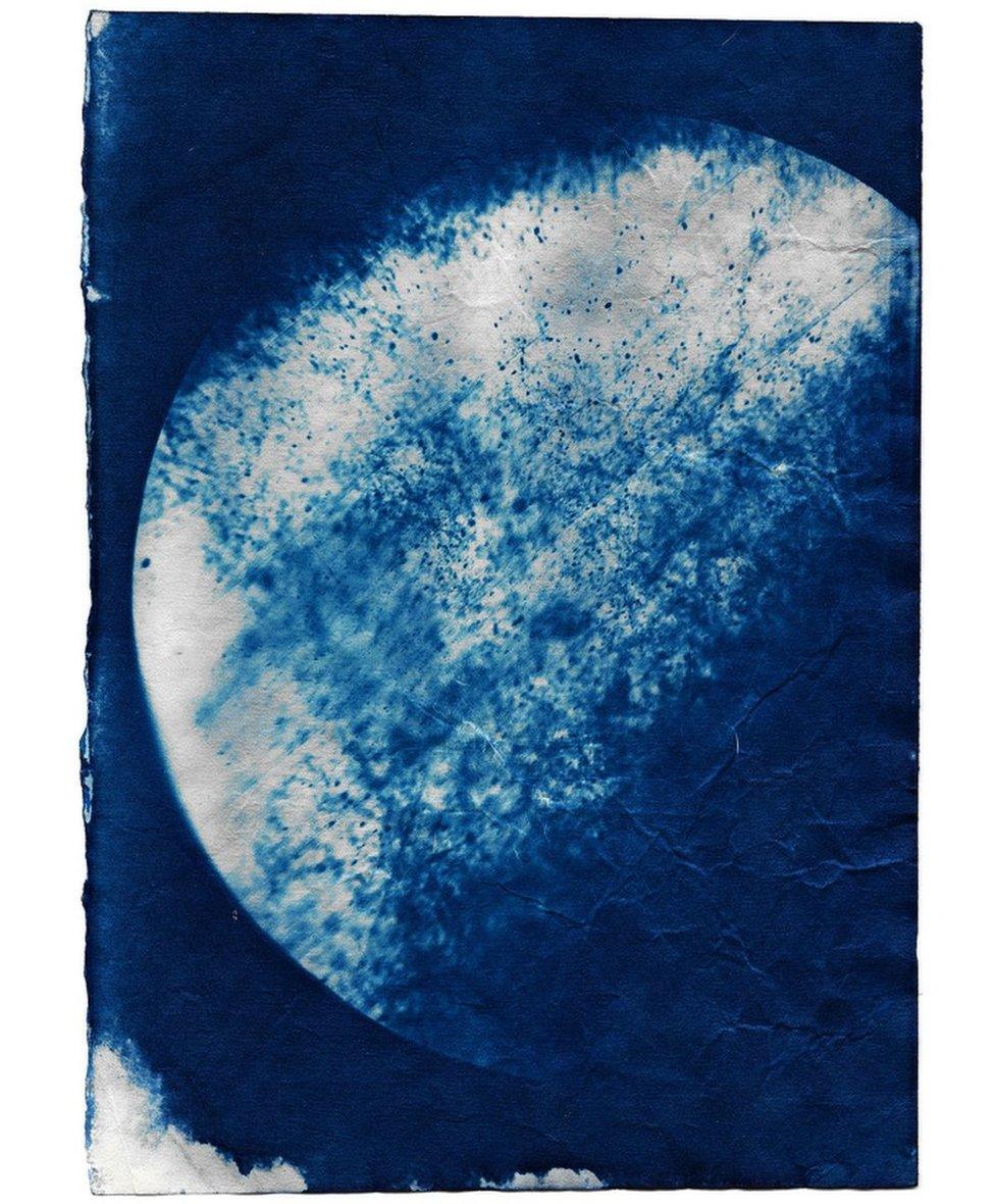 A cyanotype image by Marina Vitaglione showing an air pollution sample from Brixton Road, Lambeth, South London