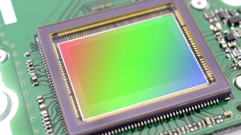 CMOS sensor