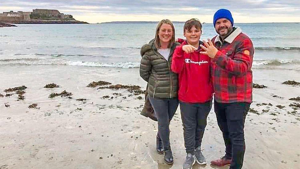 Sarah-Jane Langlois (wife), Zach Langlois (son) and Tim Langloi