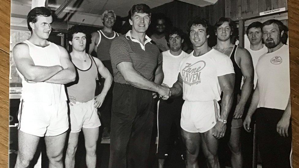 Dave Prowse with Frank Zane at his gym