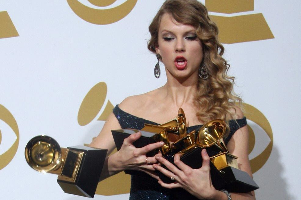 Taylor Swift at the 2010 Grammys