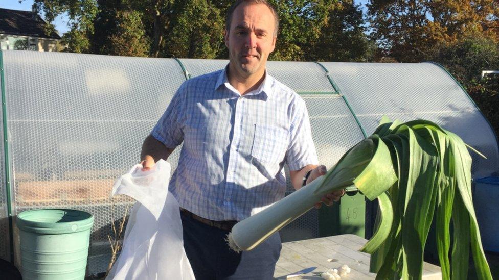 Kevin Fortey and his giant leek