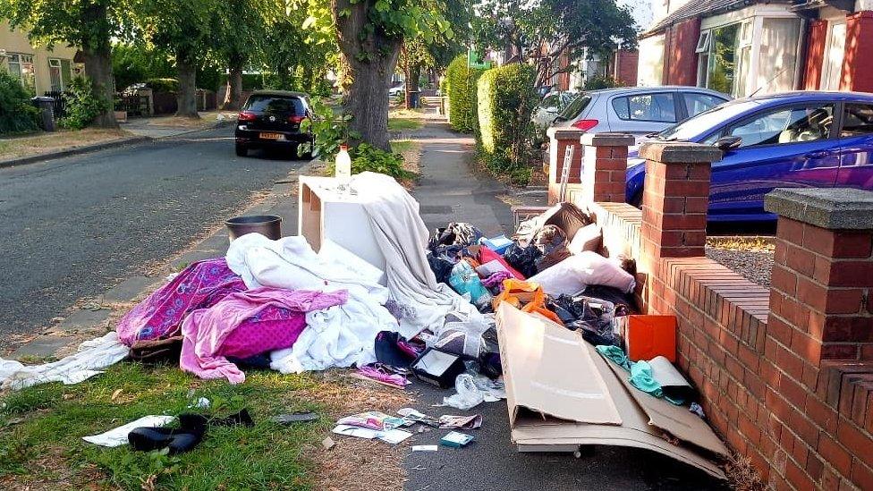 Rubbish in Headingley