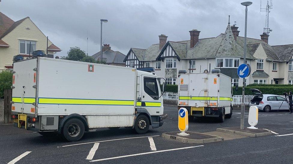 Army bomb experts arrive in lorries at Hopefield Avenue in Portrush