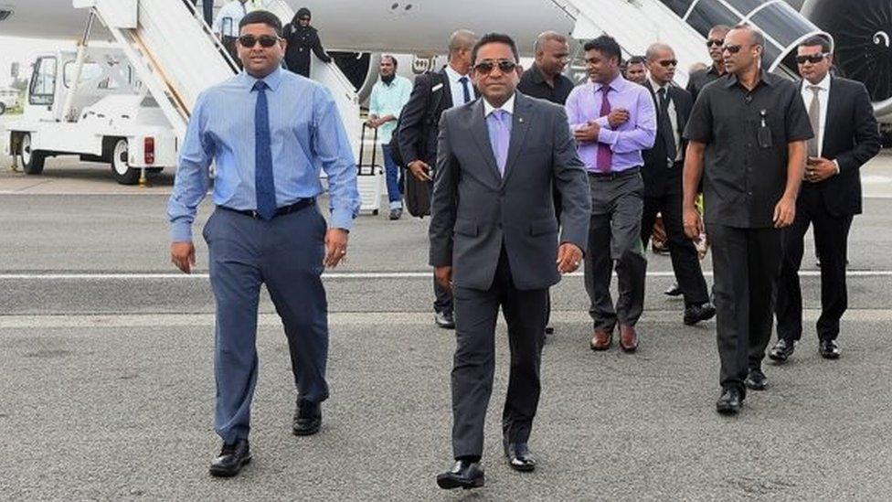 Maldives President Abdullah Yameen (centre, front) arriving in Male, Maldives (28 September 2015)