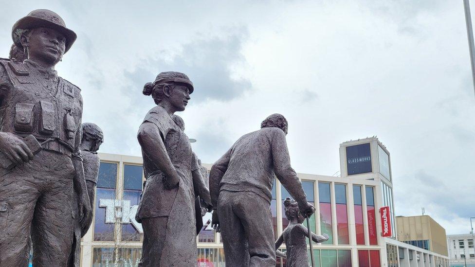 A statue in Barnsley