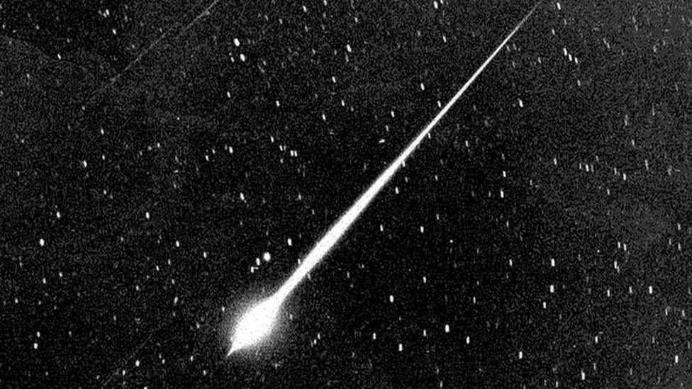 A black and white picture of a Leonid meteor during The Storm of 1966