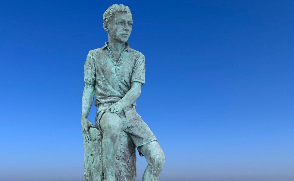 The maquette of how the statue of Benjamin Britten will look