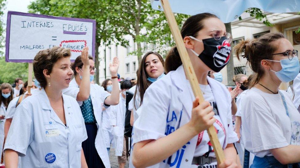 Medical interns protesting over long hours, 19 Jun 21