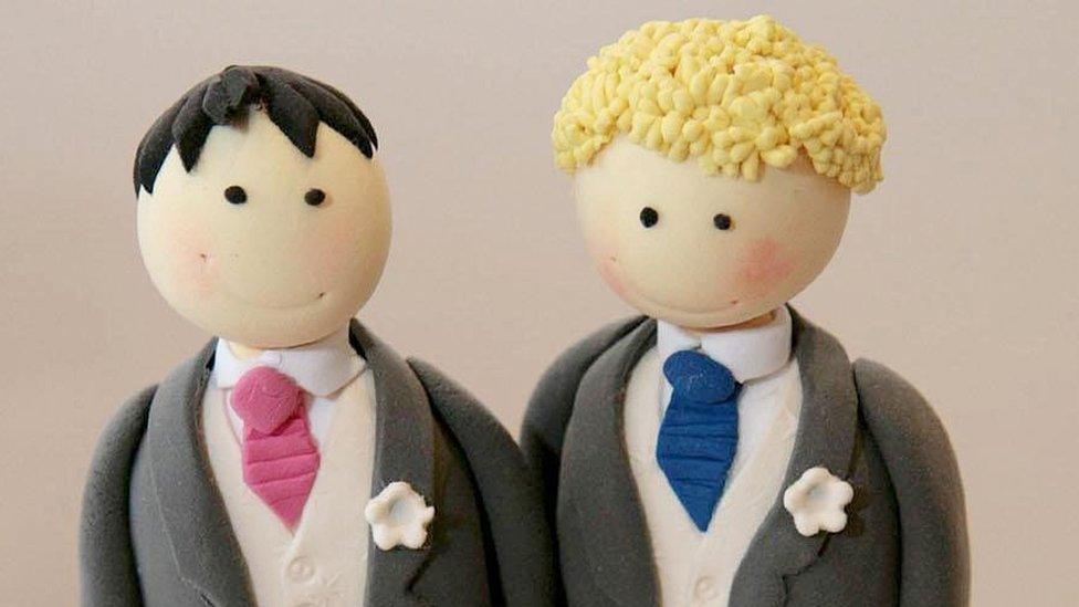 Wedding cake topper