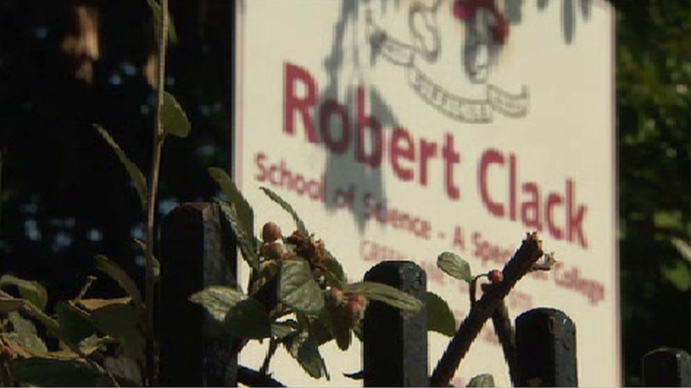 robert clack school