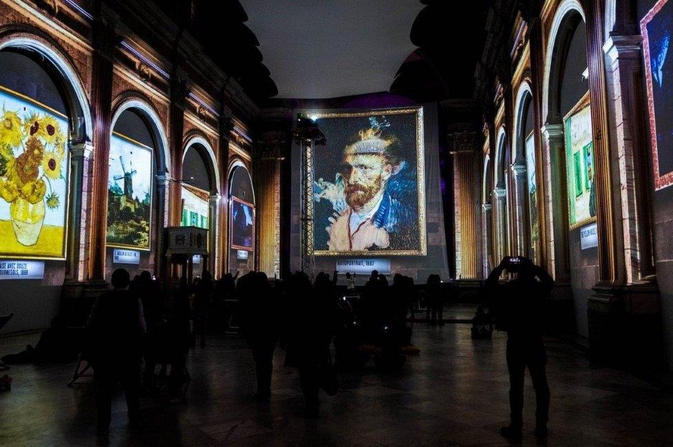 Van Gogh projections