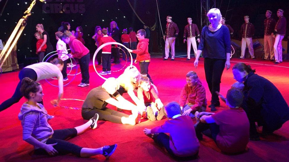 Children from Eastern Primary enjoy a workshop with the Moscow State Circus