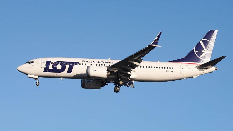 Polish Airlines Boeing 737 MAX 8