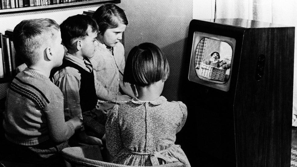 Children watch Andy Pandy in 1950