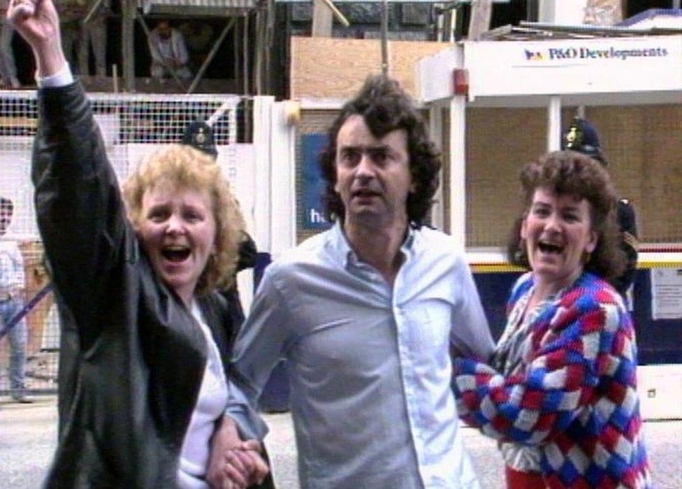 Gerry Conlon with his sisters after being released at the Old Bailey