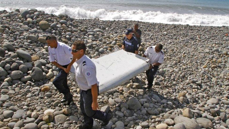 Flaperon removed from beach in Reunion (July 2015)