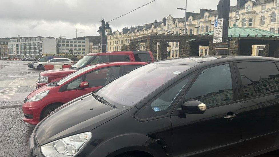 Cars parked on Loch Promenade