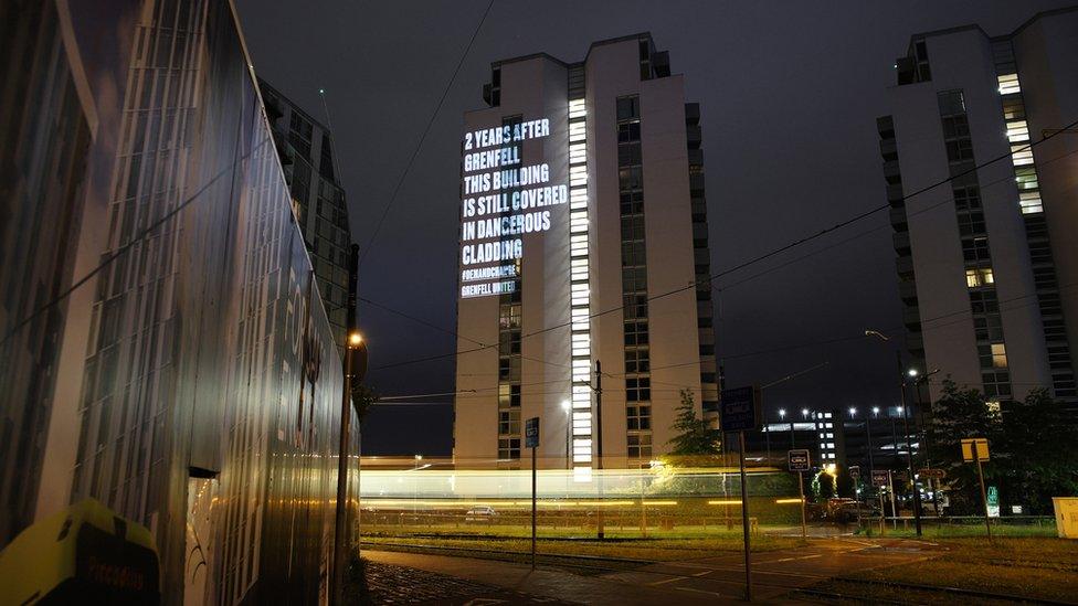 Image of message which appears NV Building in Salford