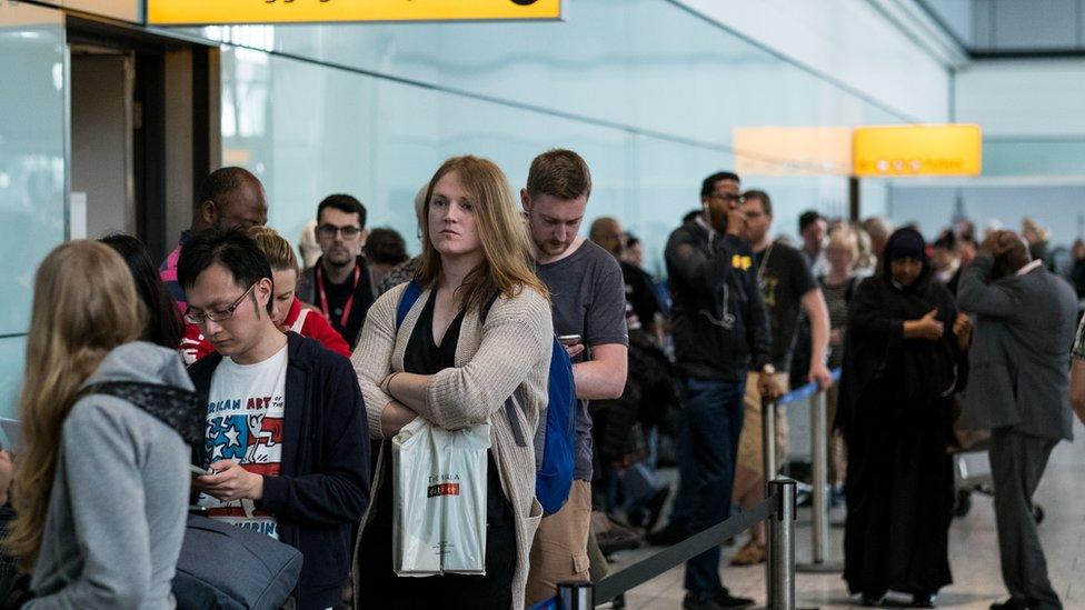 Queues at Heathrow on 28 May 2017