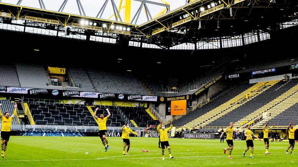 silent stands dortmund.