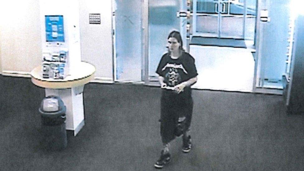 Jemma Lilley enters a shopping centre on the morning of the murder