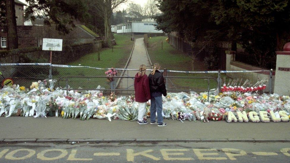 Dunblane memorial