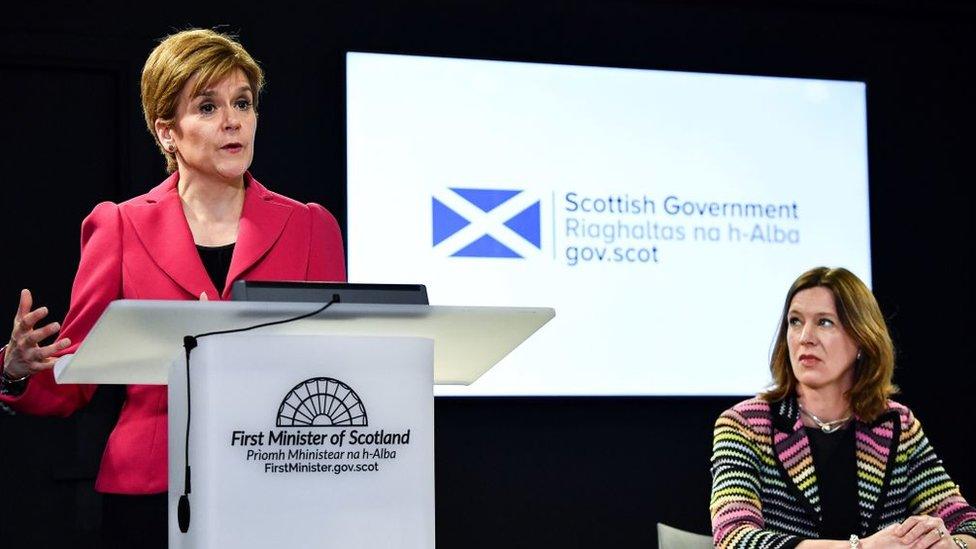 Nicola Sturgeon and Dr Catherine Calderwood