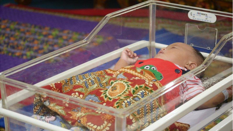 Picture of a baby in the Pekanbaru nursery