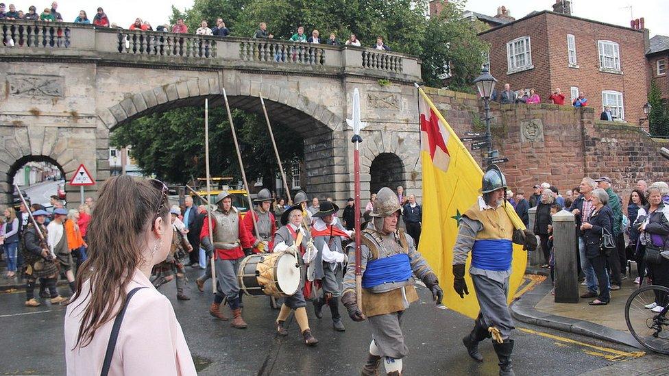 Re-enactment of Civil War battle in Chester