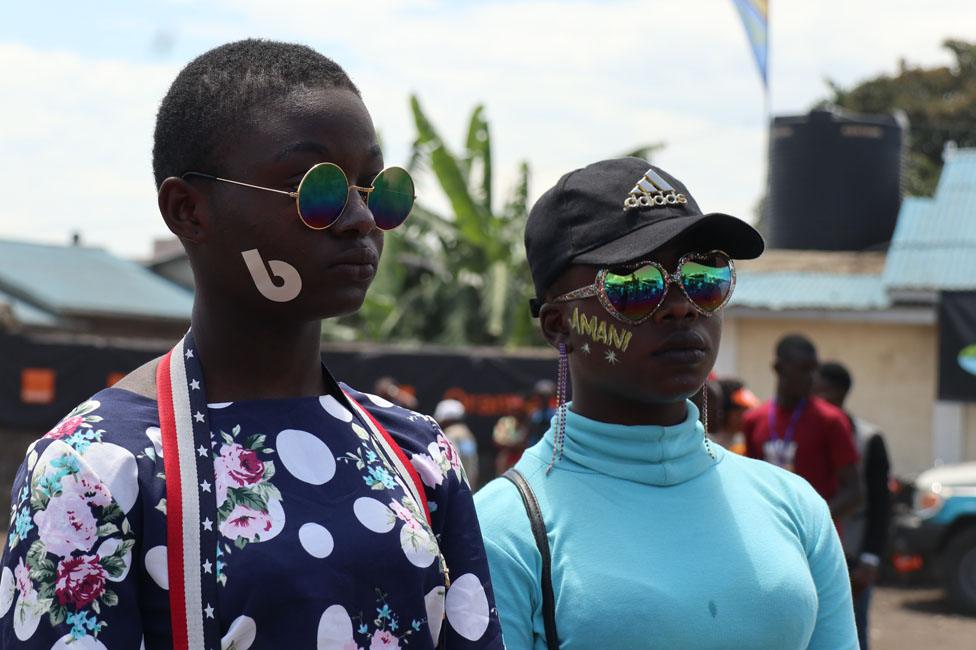 Tow people dressed up for the festival