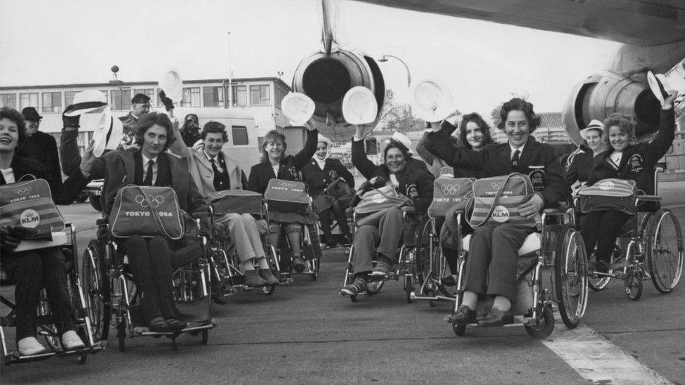 The ParaGB team of 1964 in front of their plane before heading to Tokyo