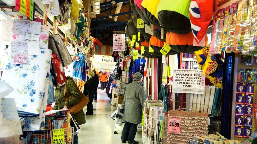 Castleford market stalls