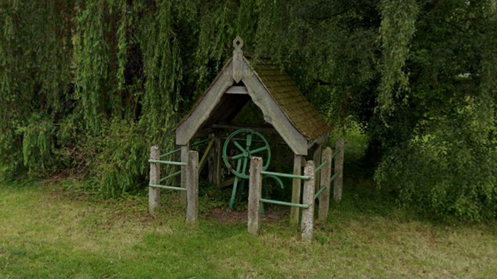 pump at East Ilsley