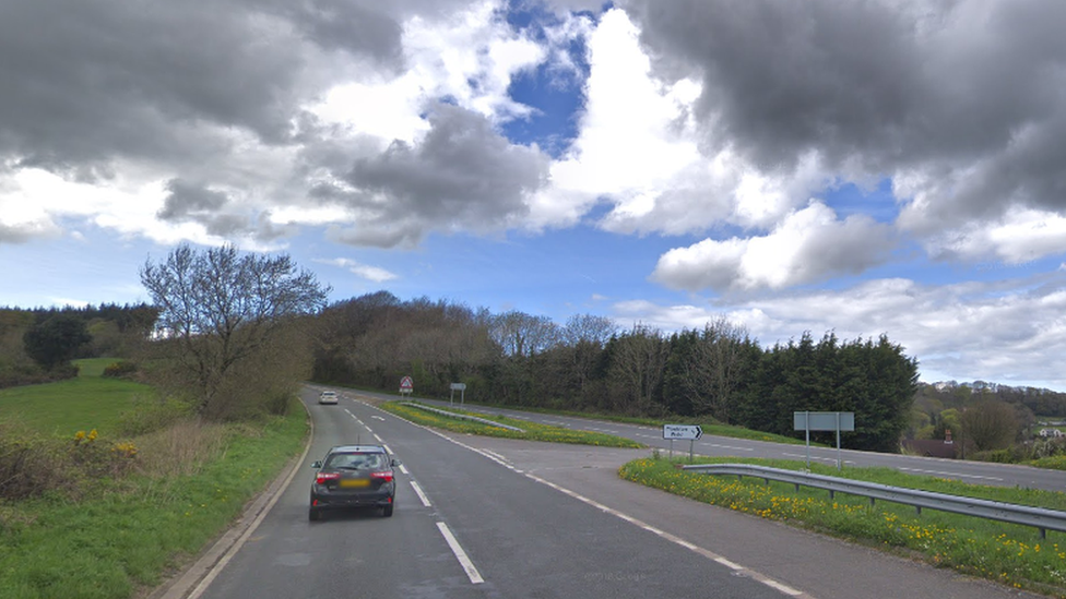 A35 westbound near Penn