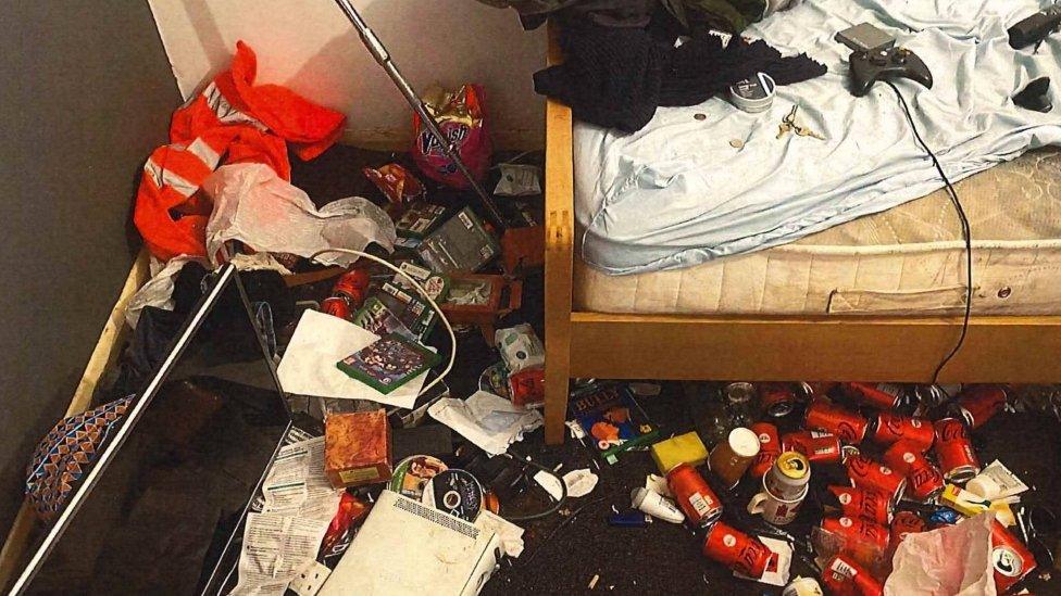 McCullam's filthy bedroom