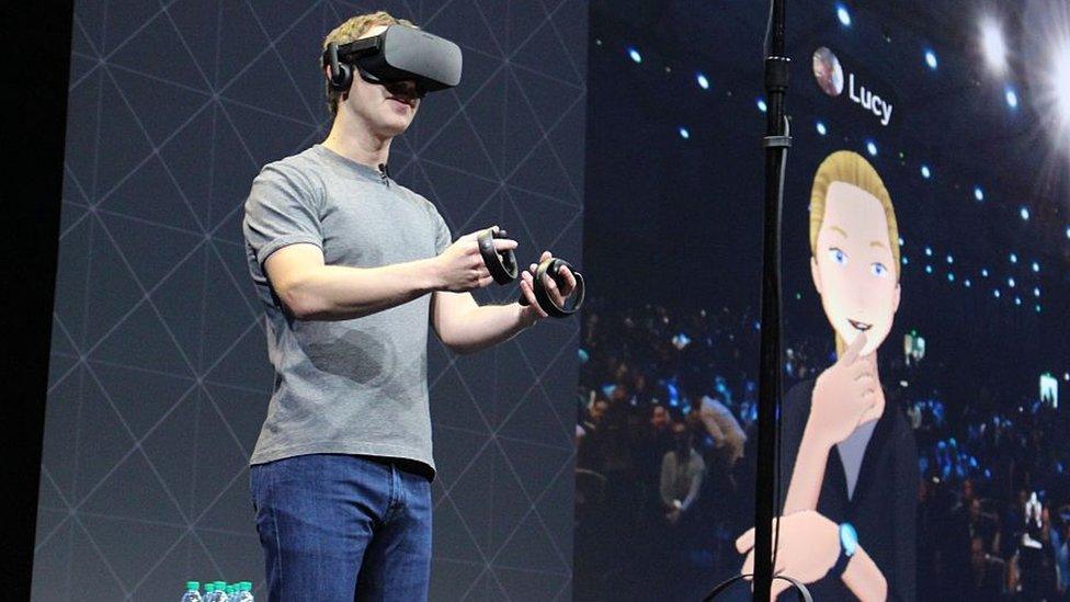 Mark Zuckerberg wears Oculus VR headset