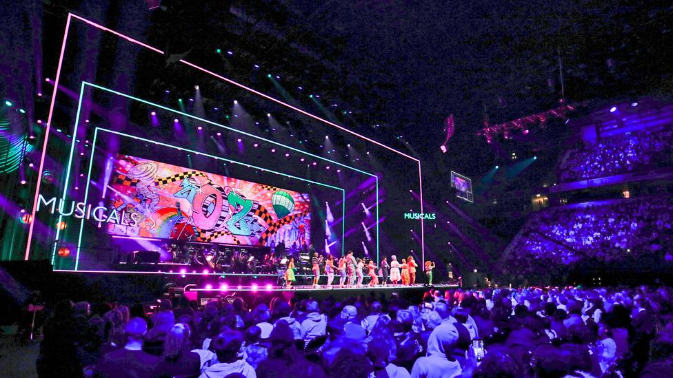 The cast of The Wiz on stage at Manchester's AO Arena