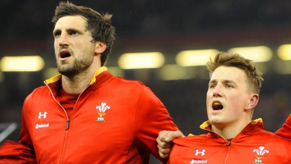 Luke Charteris and Jonathan Davies