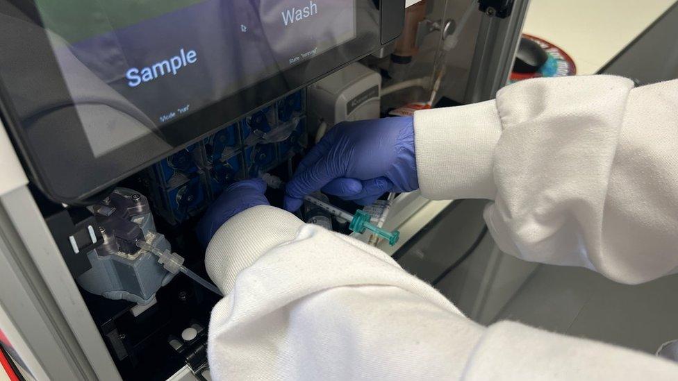 A machine developing new medicine