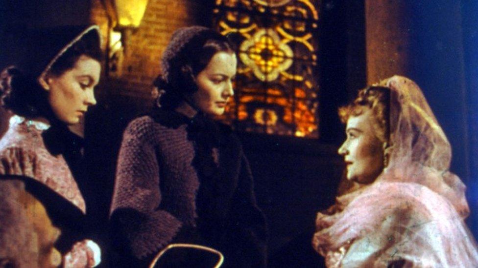 Vivien Leigh, Olivia de Havilland & Ona Munson in Gone with the Wind