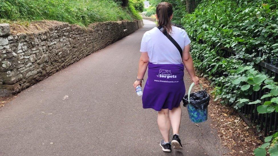 Poo patrol - Brecon (Elen Kelly)