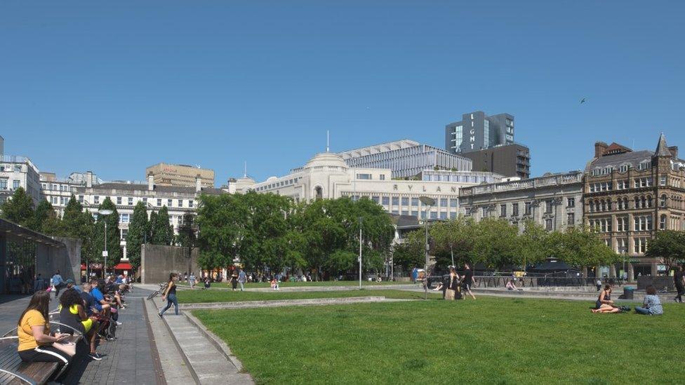 CGI of building from Piccadilly Gardens